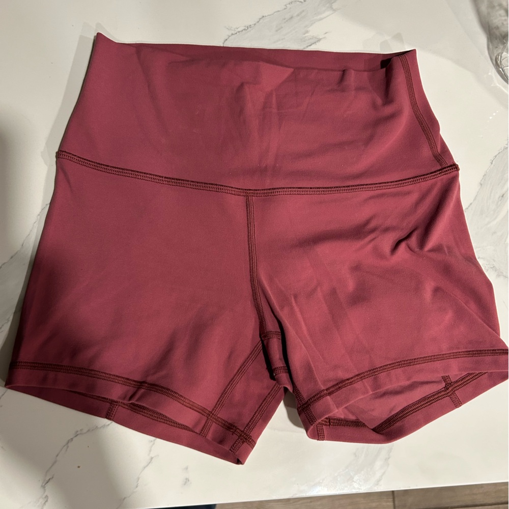 Lululemon align short